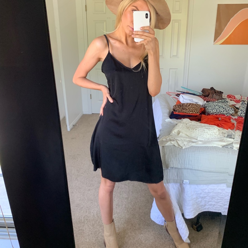 Satin like slip mini dress - Picture 7 of 7